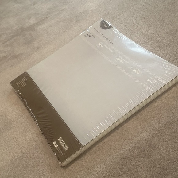 Creative Memories Scrapbook 15 sheet white blank pages 12 x 12 new in package - Picture 2 of 3